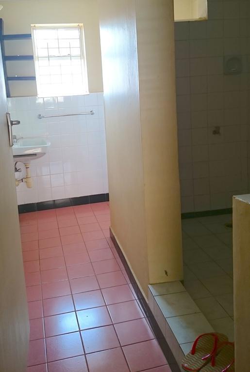 קמפאלה Hotel Acacia City חדר תמונה